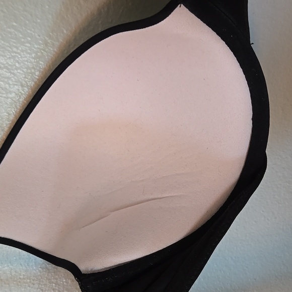 Victoria's Secret Pink Black Wear Everywhere Push Up Bra Size 36D - Picture 3 of 8
